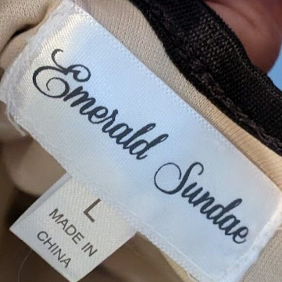 J29 EMERALD SUNDAE Black Laced Dress - Picture 4 of 4